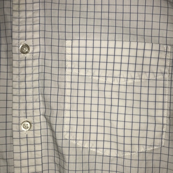 Once Used Banana Republic Men’s S Dress Shirt - Picture 3 of 4